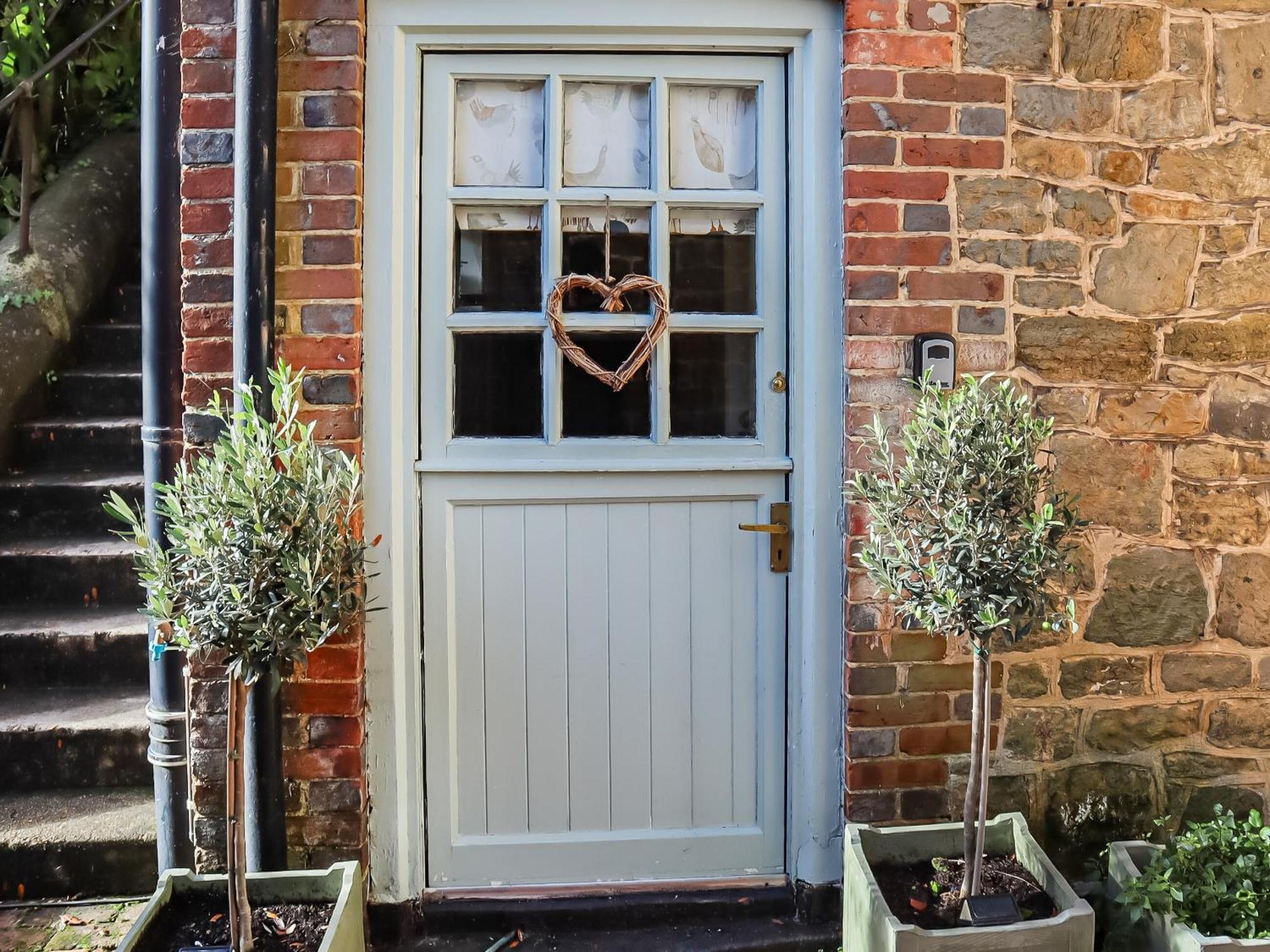 بيتورث Cobblers Cottage المظهر الخارجي الصورة